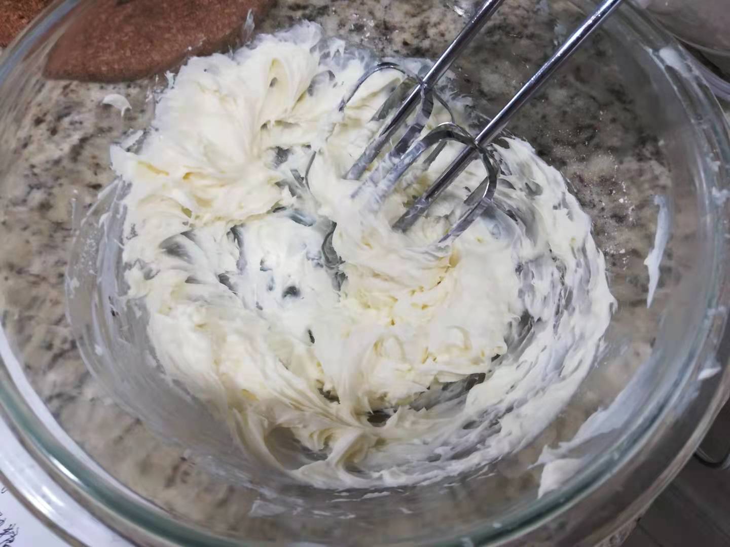 法式迷你乳酪挞蛋糕 外酥内绵 三种口味芝士夹馅 好吃到飞起