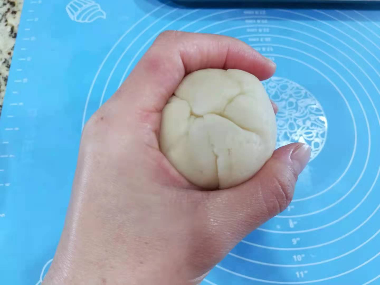 法式迷你乳酪挞蛋糕 外酥内绵 三种口味芝士夹馅 好吃到飞起