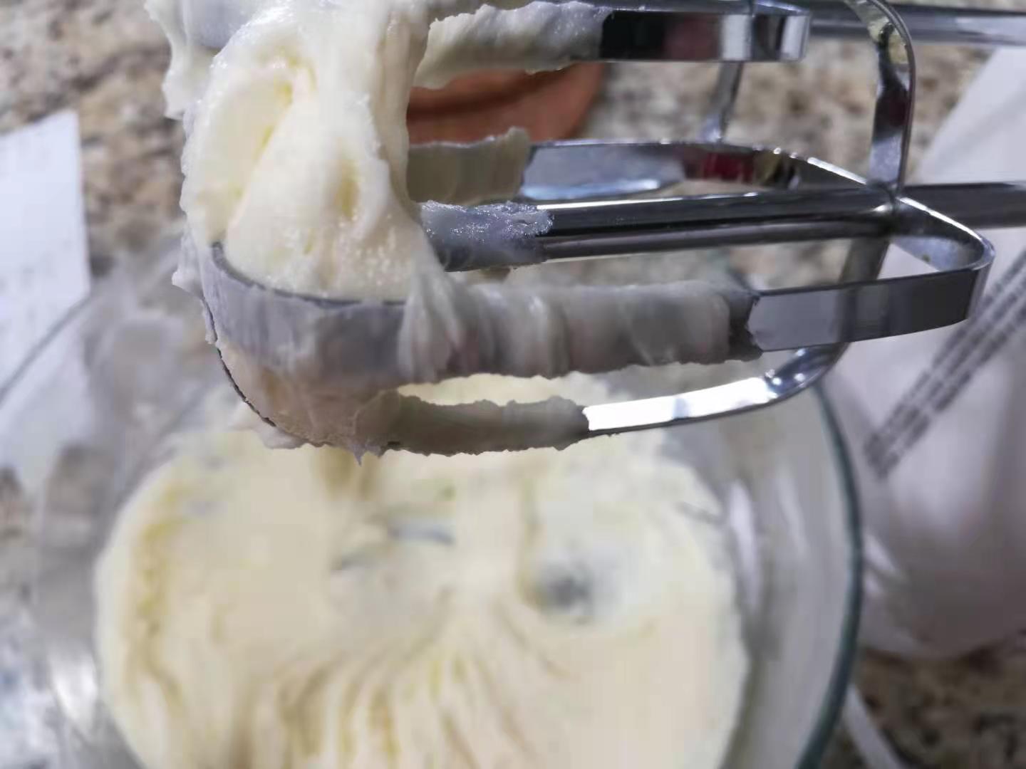 法式迷你乳酪挞蛋糕 外酥内绵 三种口味芝士夹馅 好吃到飞起