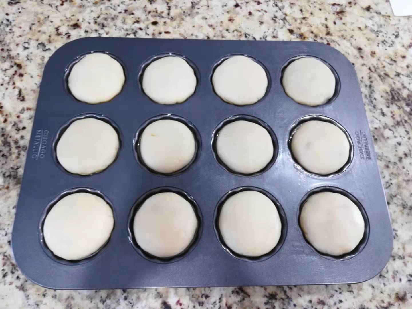 法式迷你乳酪挞蛋糕 外酥内绵 三种口味芝士夹馅 好吃到飞起