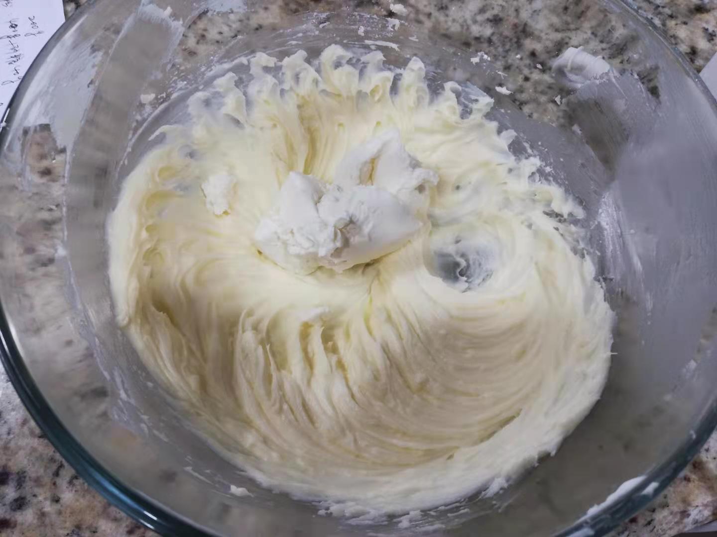 法式迷你乳酪挞蛋糕 外酥内绵 三种口味芝士夹馅 好吃到飞起