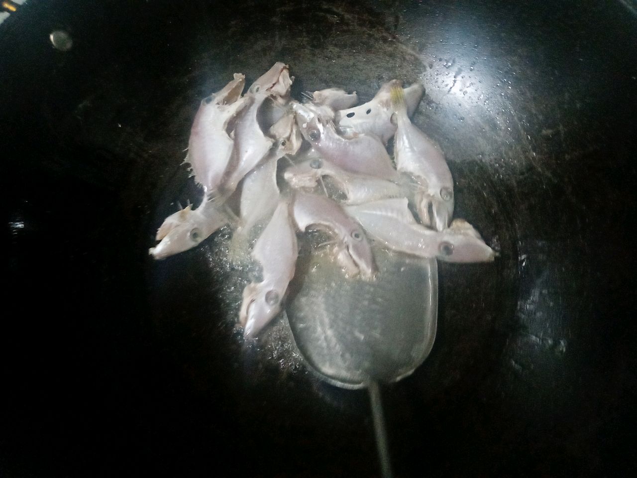 番茄剥皮鱼
