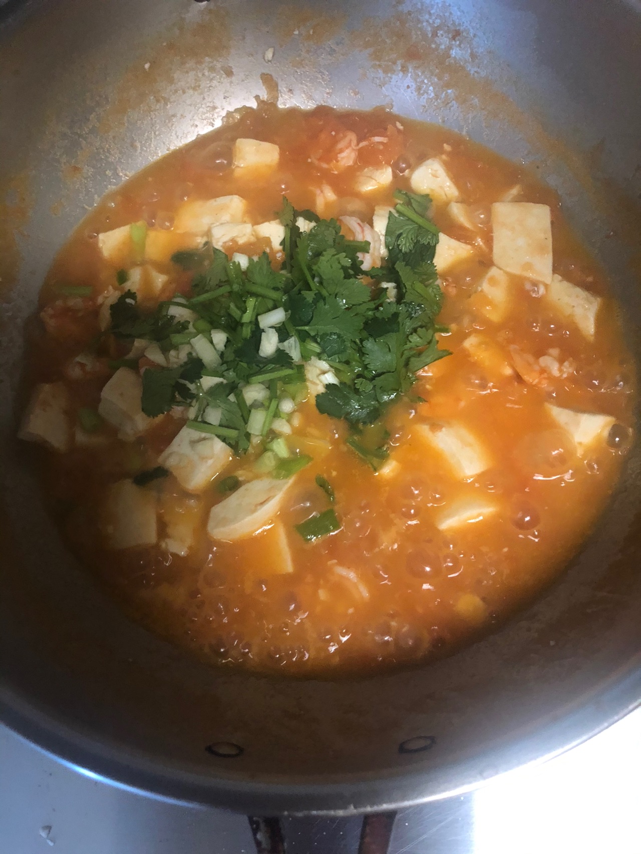 番茄豆腐鲜虾煲