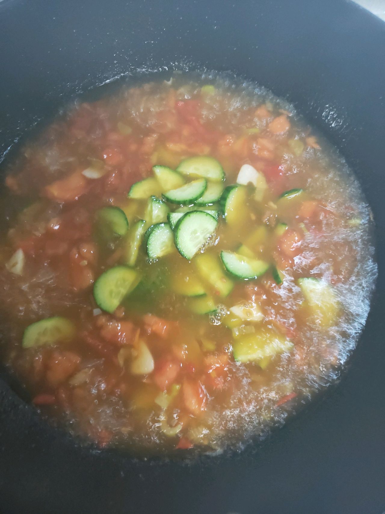 番茄黄瓜蛋花汤
