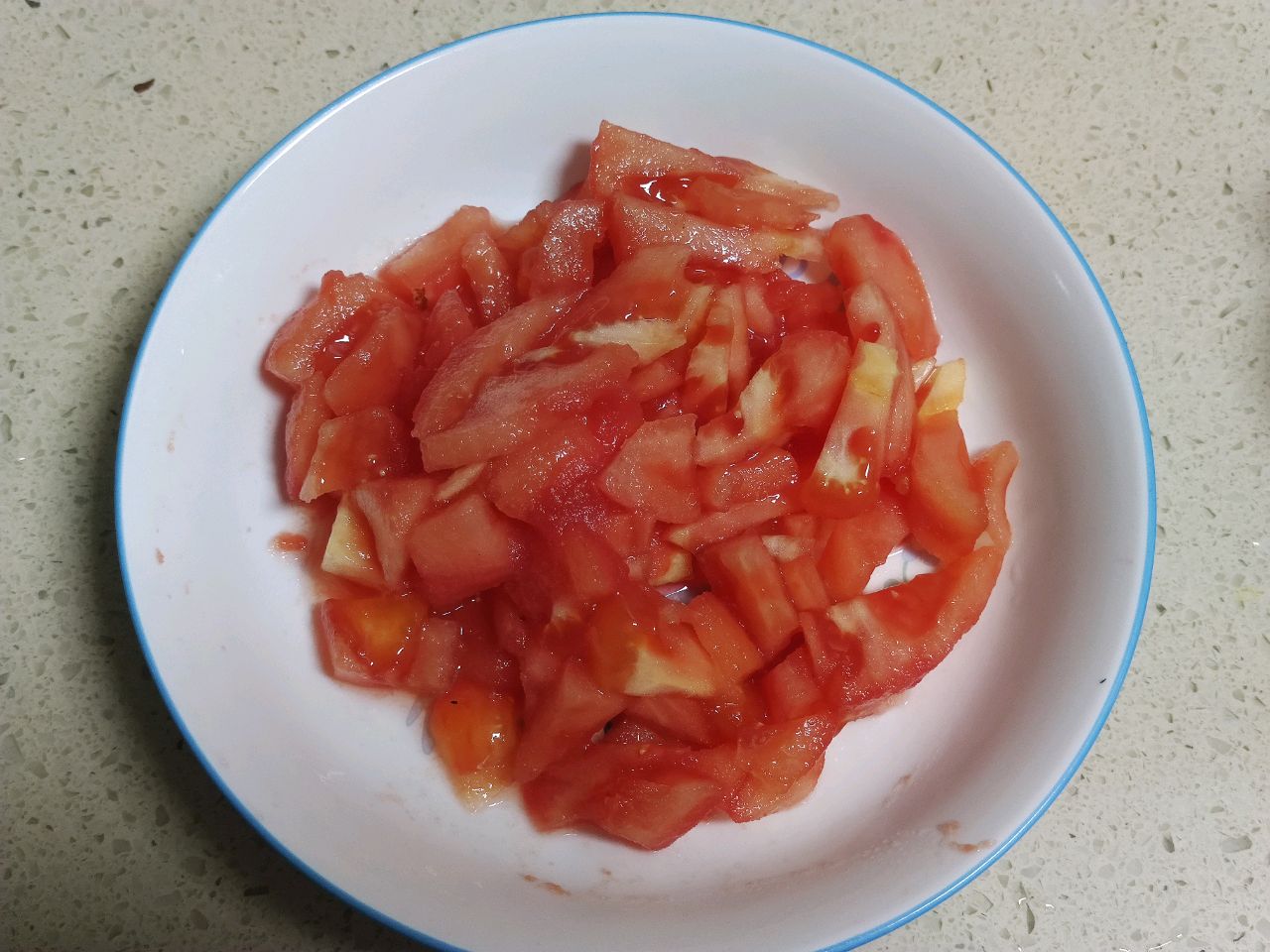 番茄鸡蛋牛肉荞麦面