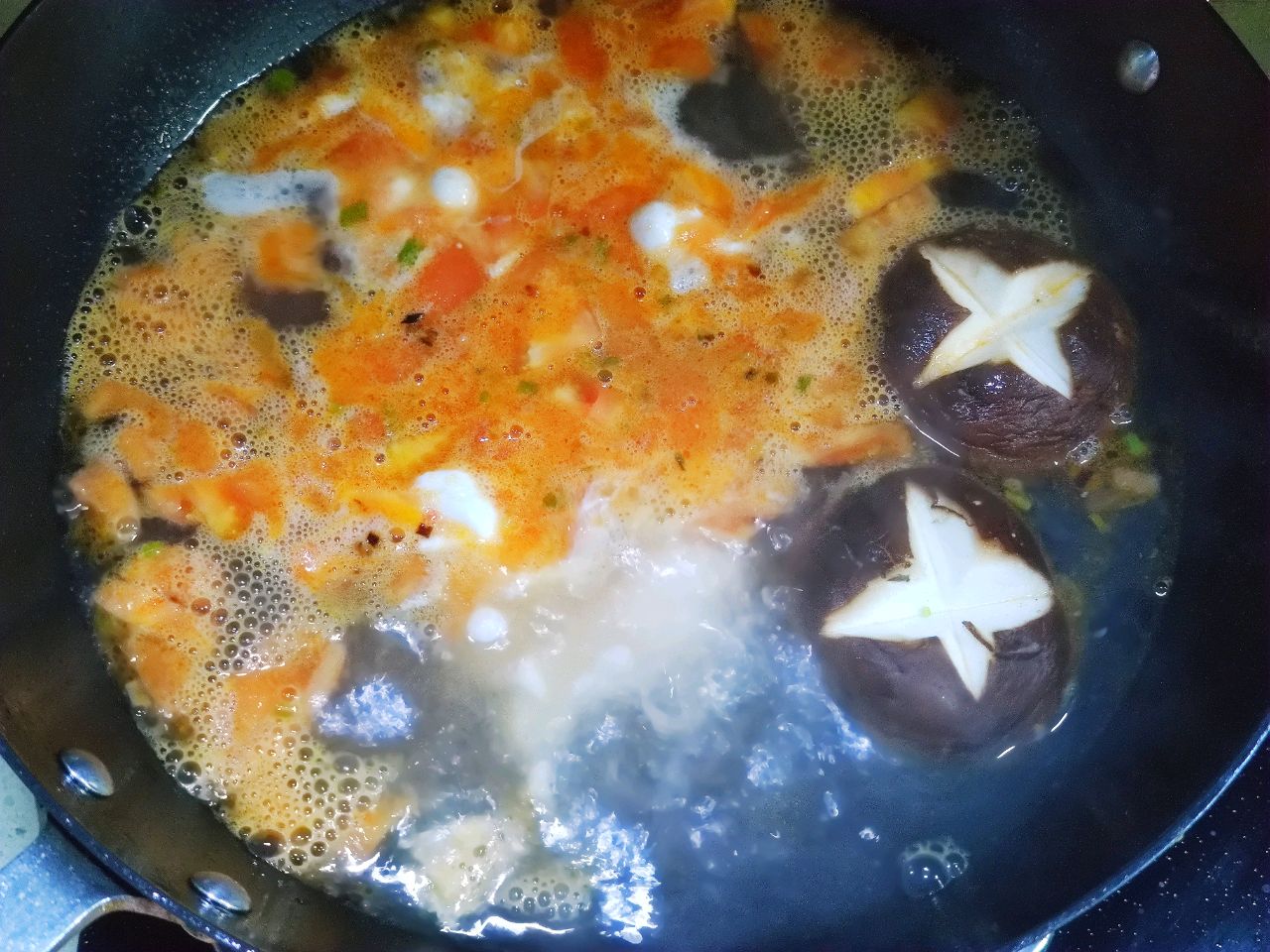 番茄鸡蛋牛肉荞麦面