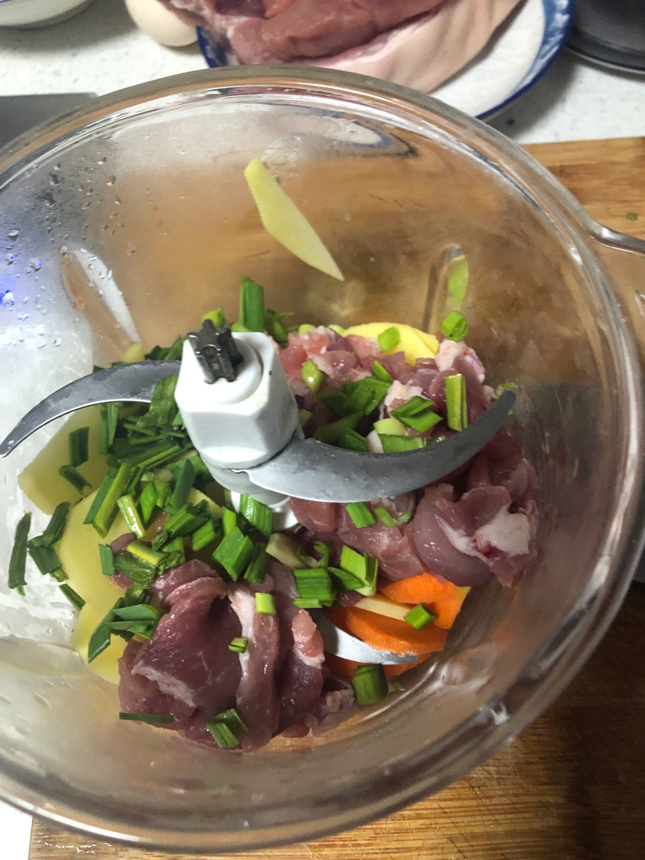 蕃茄酱碰蛋肉卷