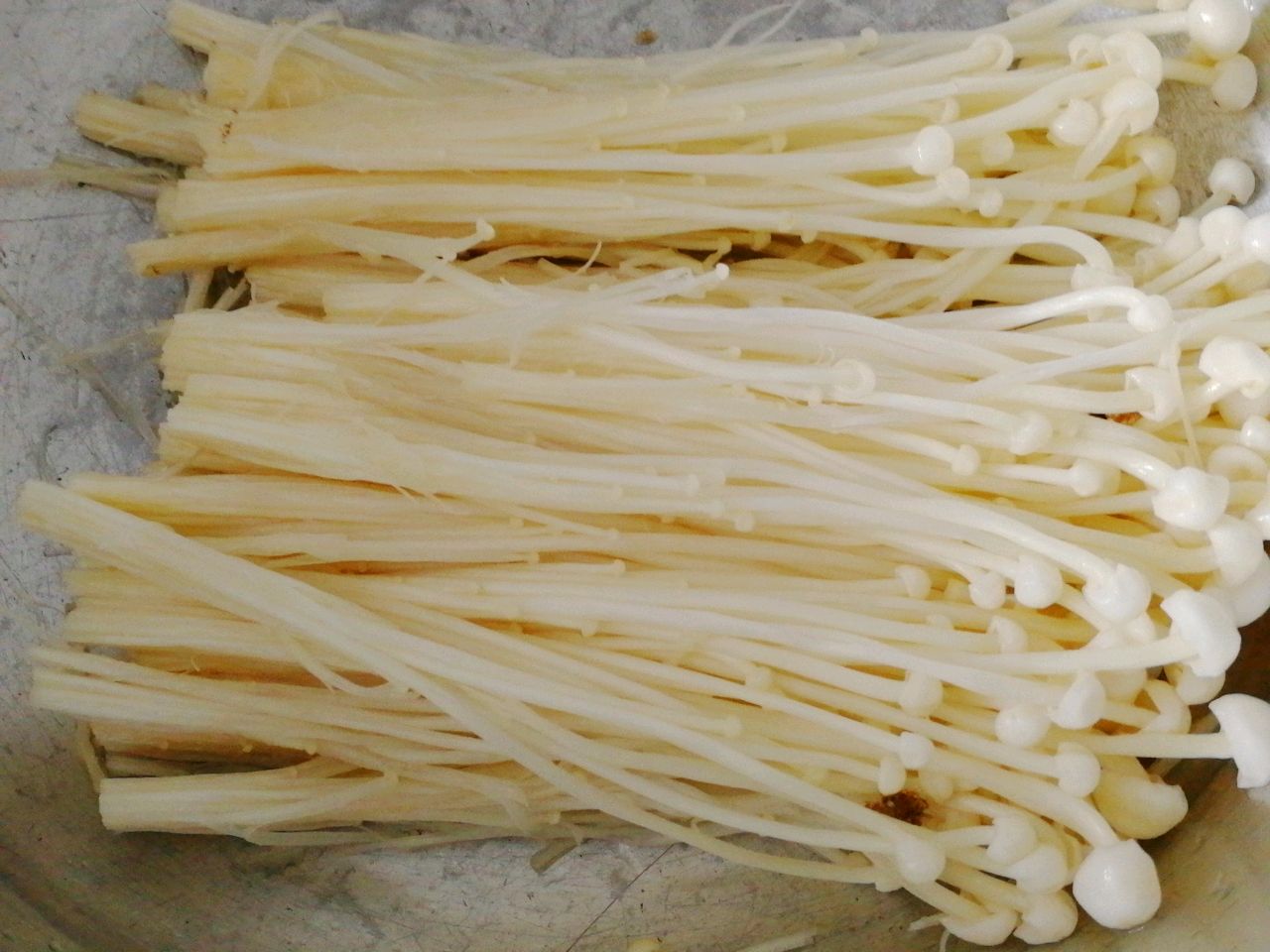 番茄金针菇豆腐汤