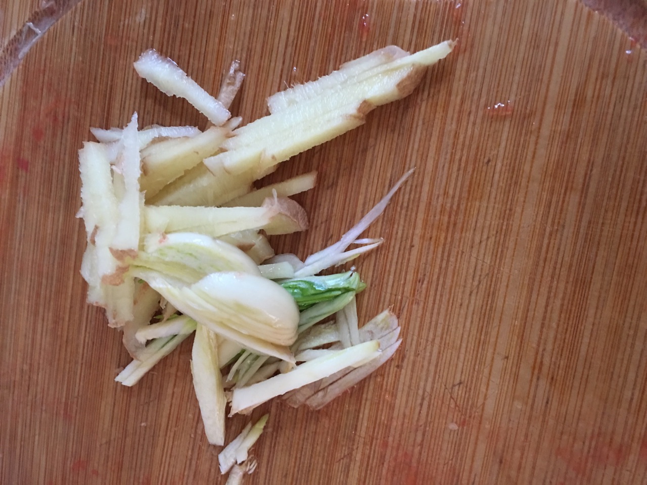 番茄金针菇肥牛
