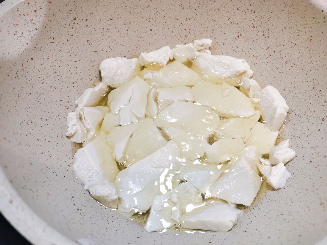 番茄金针菇烧豆腐
