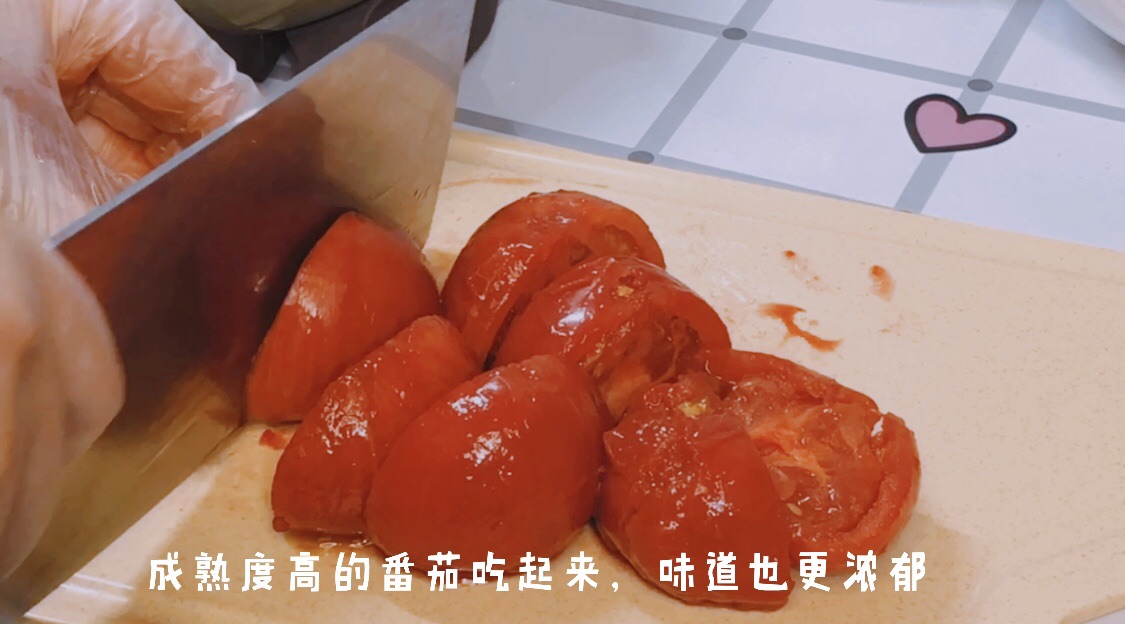 番茄浓汤餐蛋面