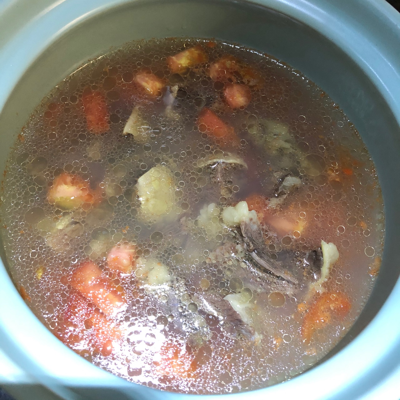 番茄土豆焖牛腩