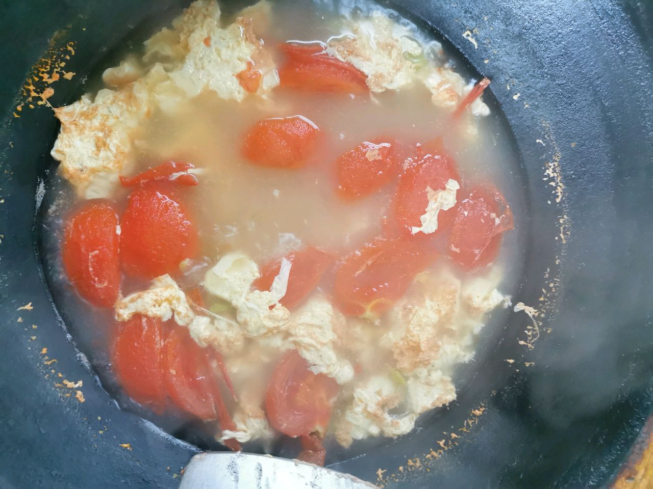 番茄（西红柿）豆米鸡蛋汤