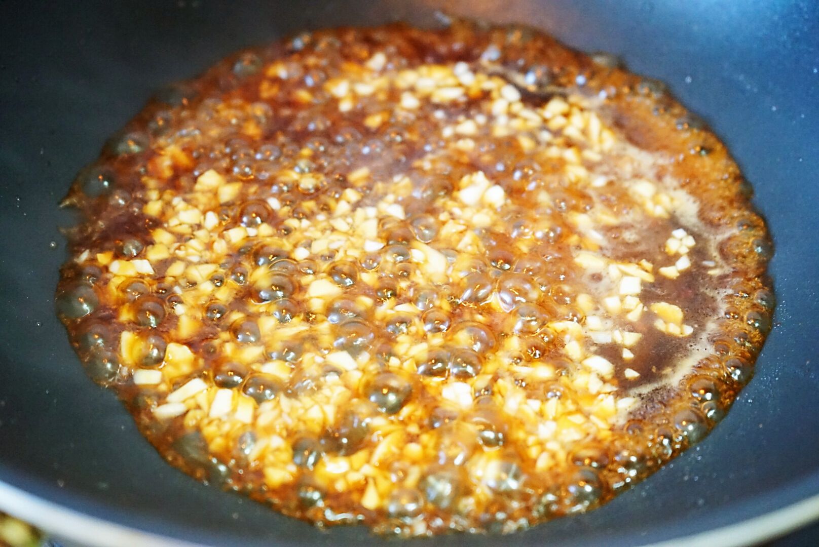 饭扫光的豆角烧茄子