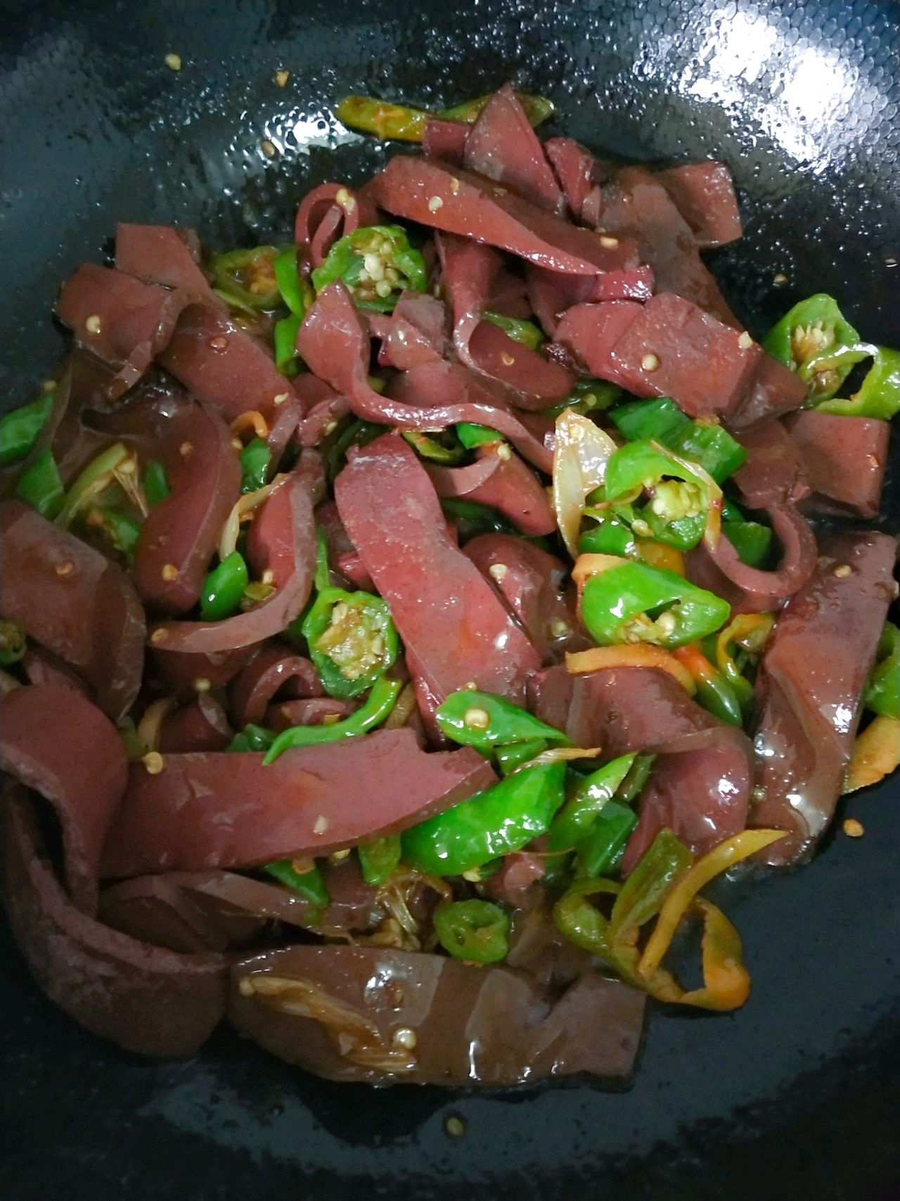饭扫光——辣椒炒猪血