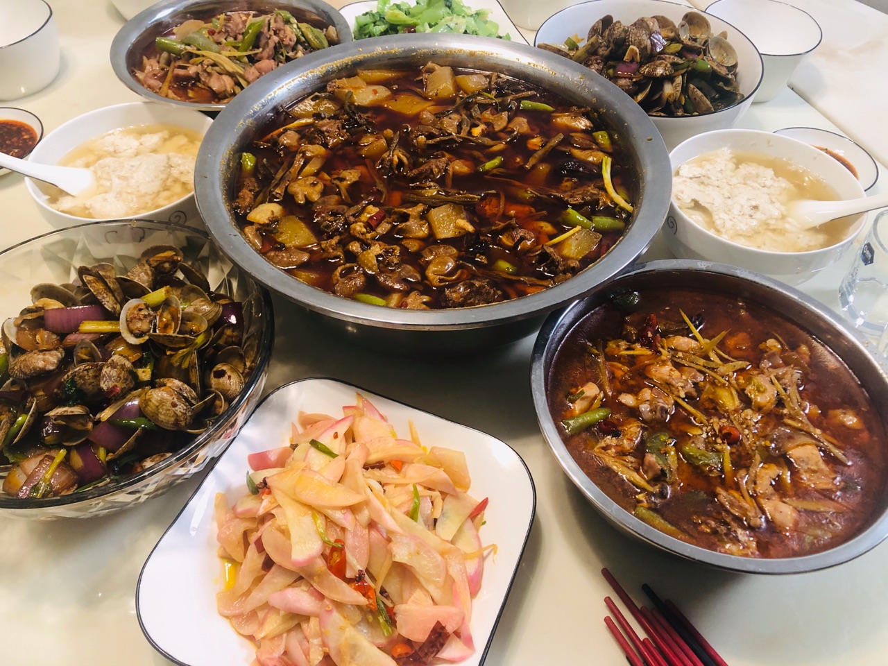 肥肠鸡火锅