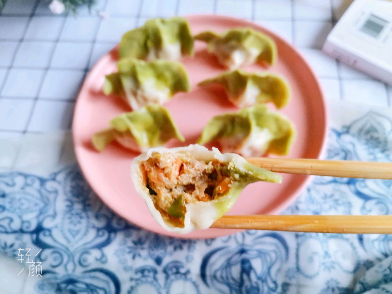 翡翠芹菜猪肉水饺