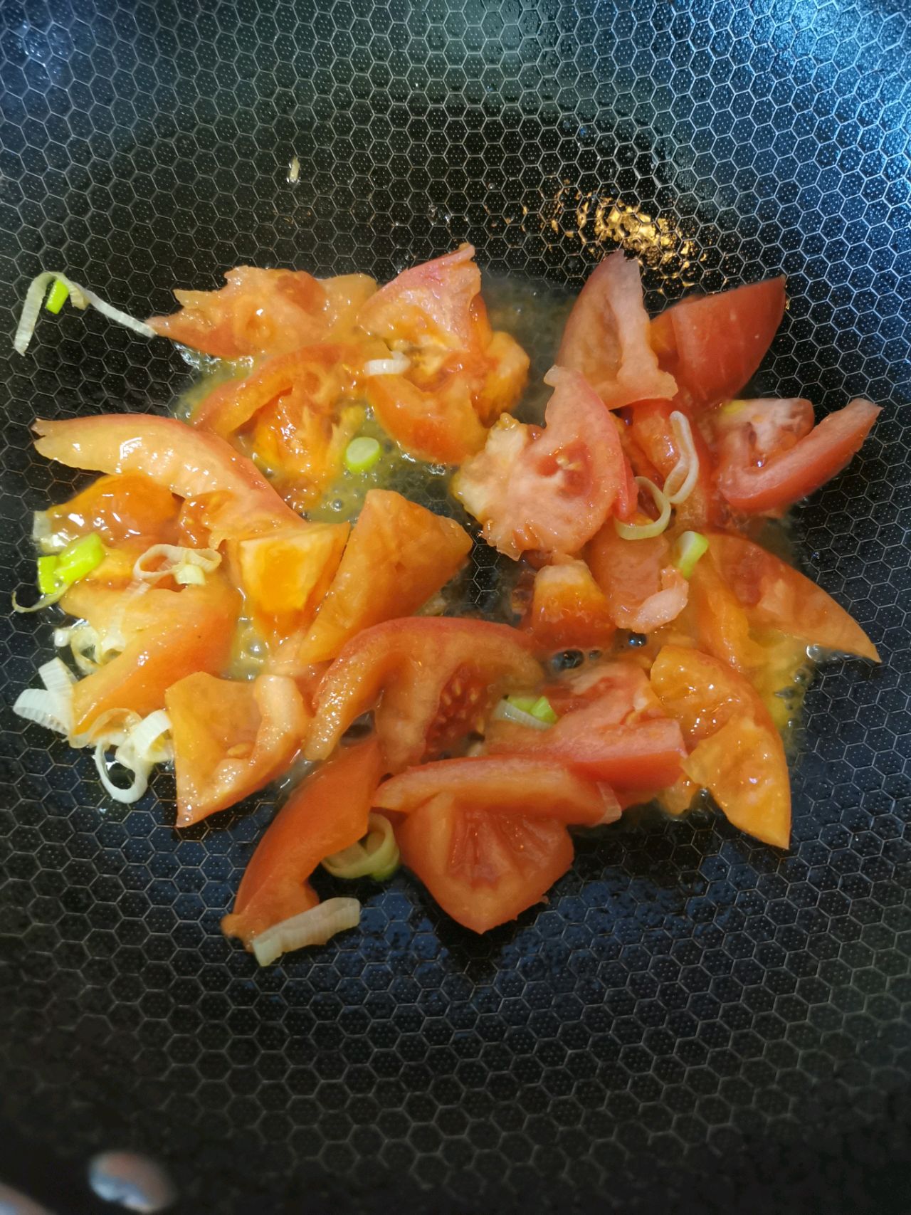 肥牛金针菇番茄汤