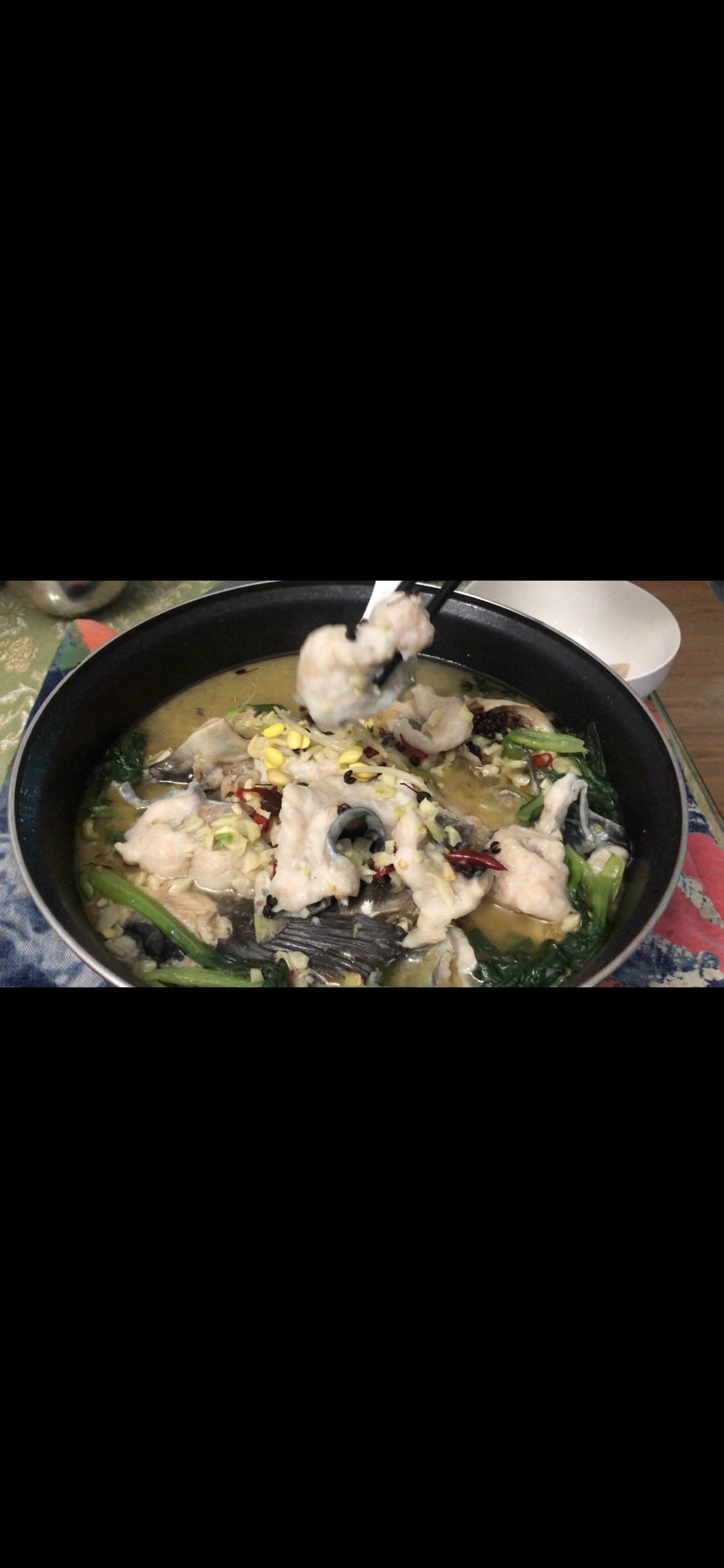 沸腾的水煮鱼