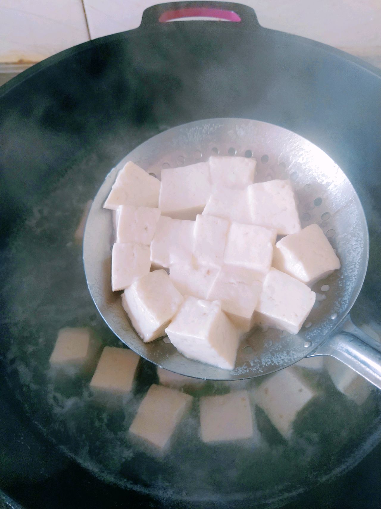 分分钟钟光盘的香辣豆腐