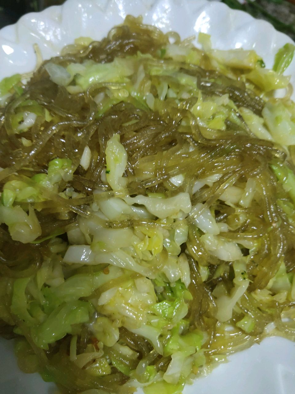 粉丝煲圆白菜