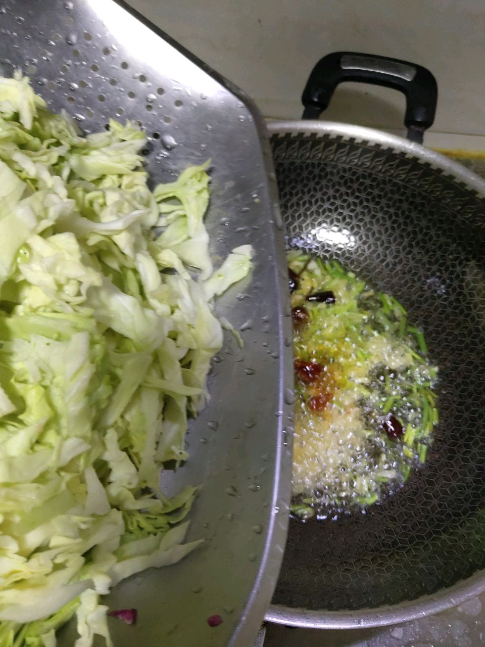 粉丝煲圆白菜