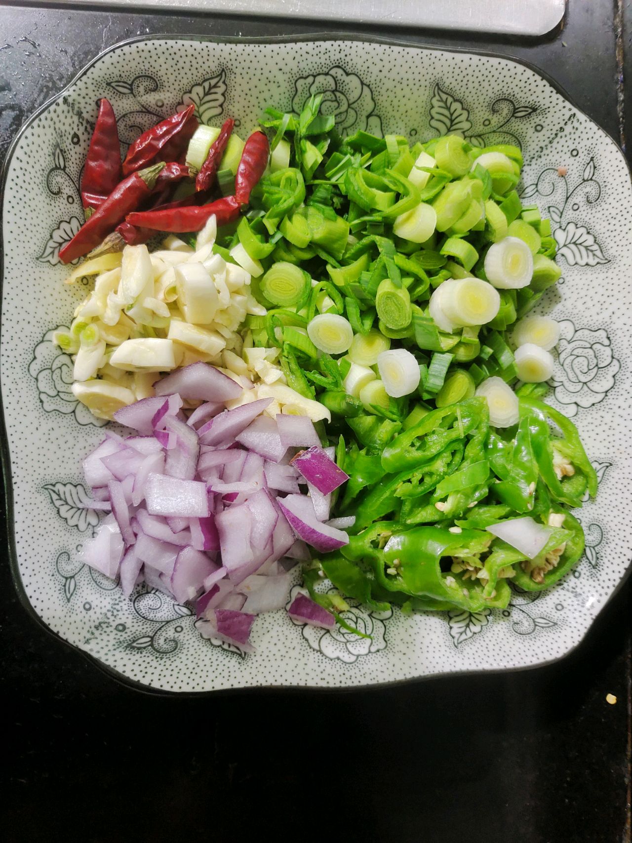 粉丝鸭血龙须面❤