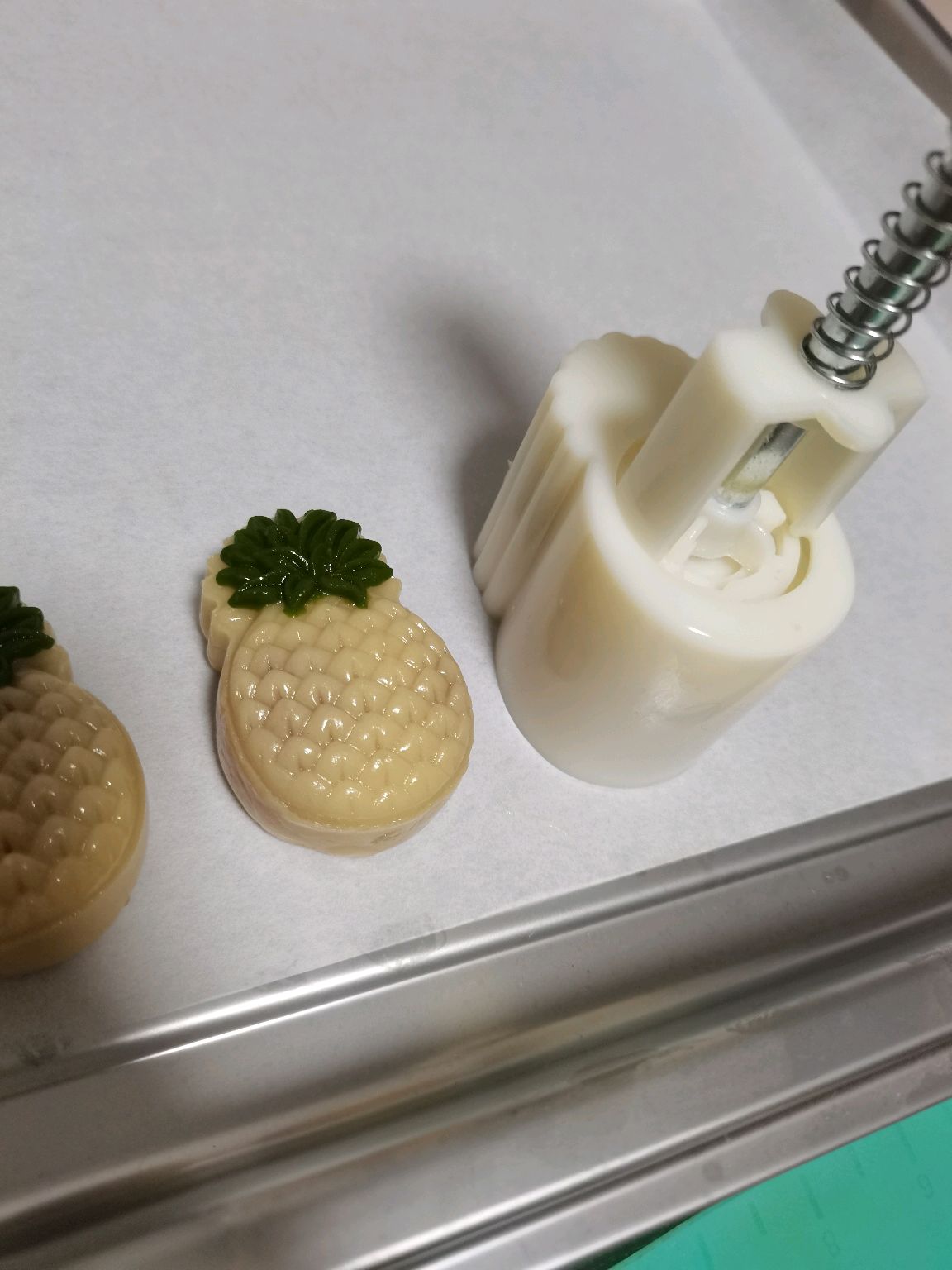 凤梨馅小菠萝月饼