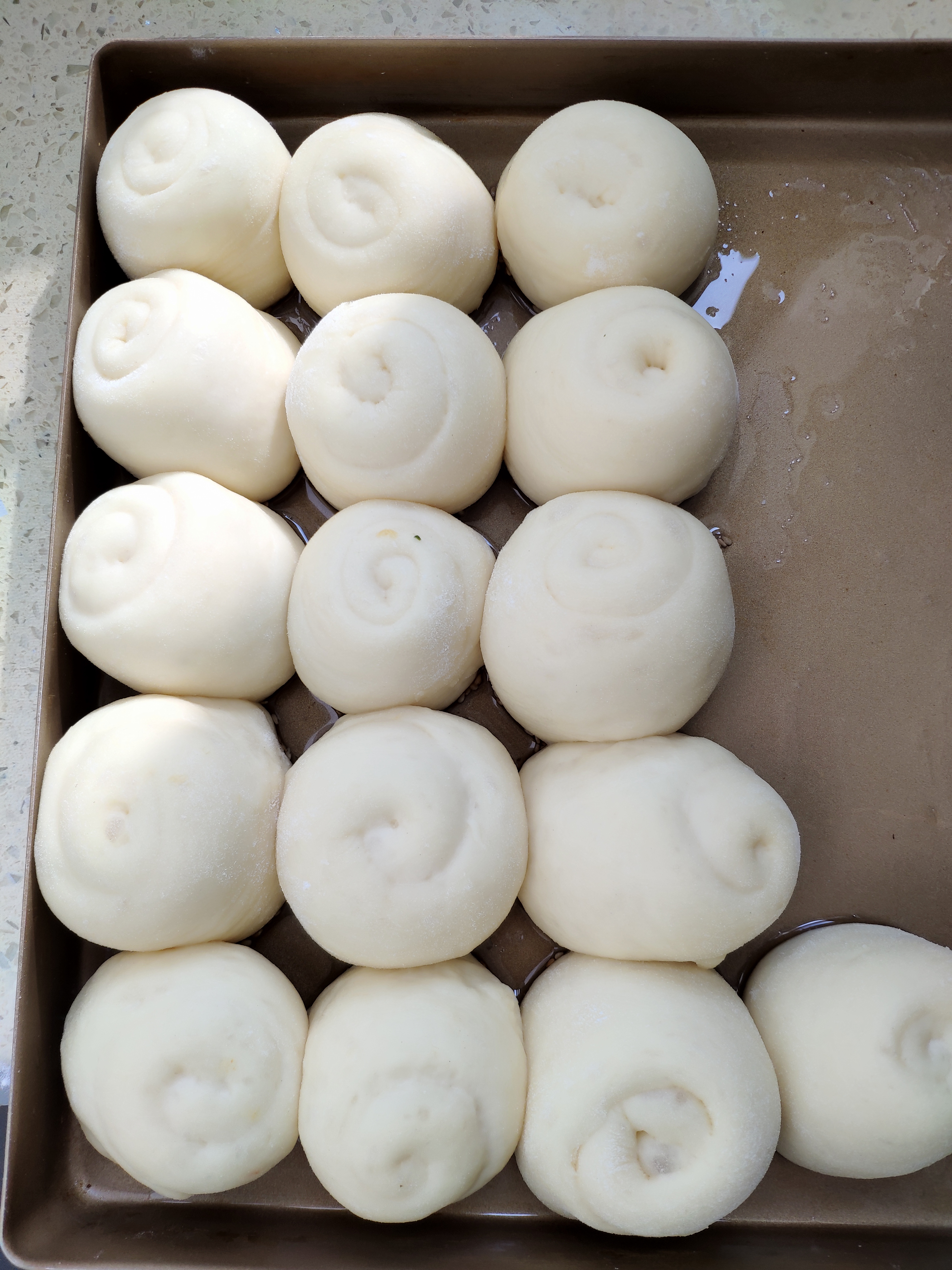 蜂蜜脆底小面包
