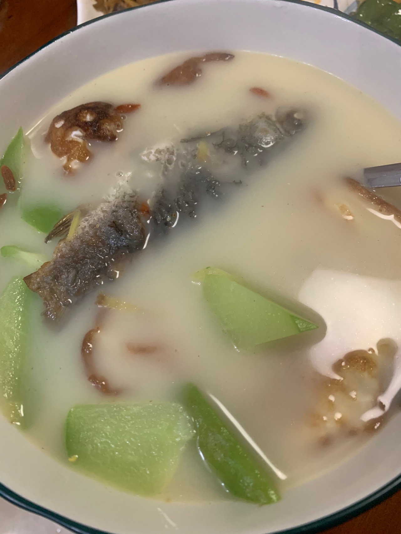 佛手瓜鲫鱼汤