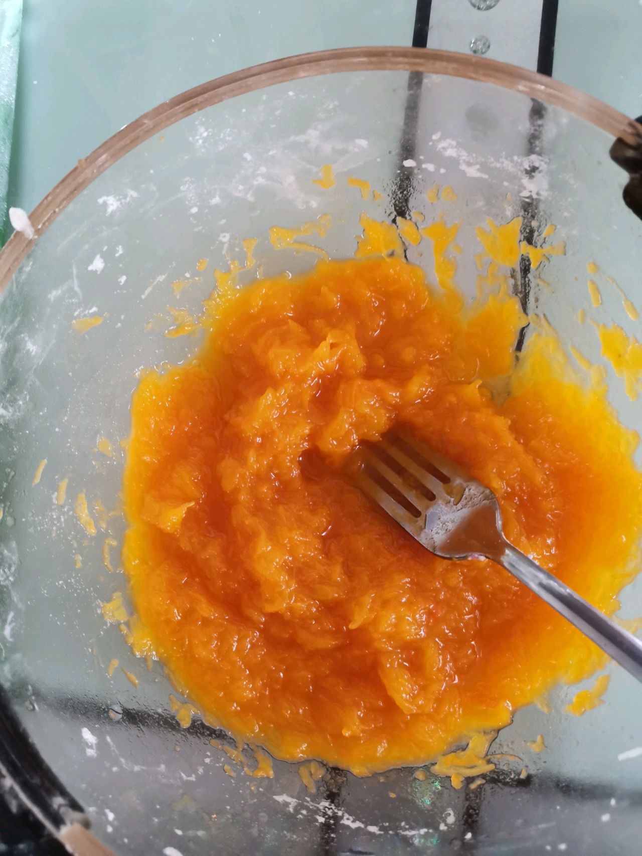 佛手瓜馅的彩色水饺