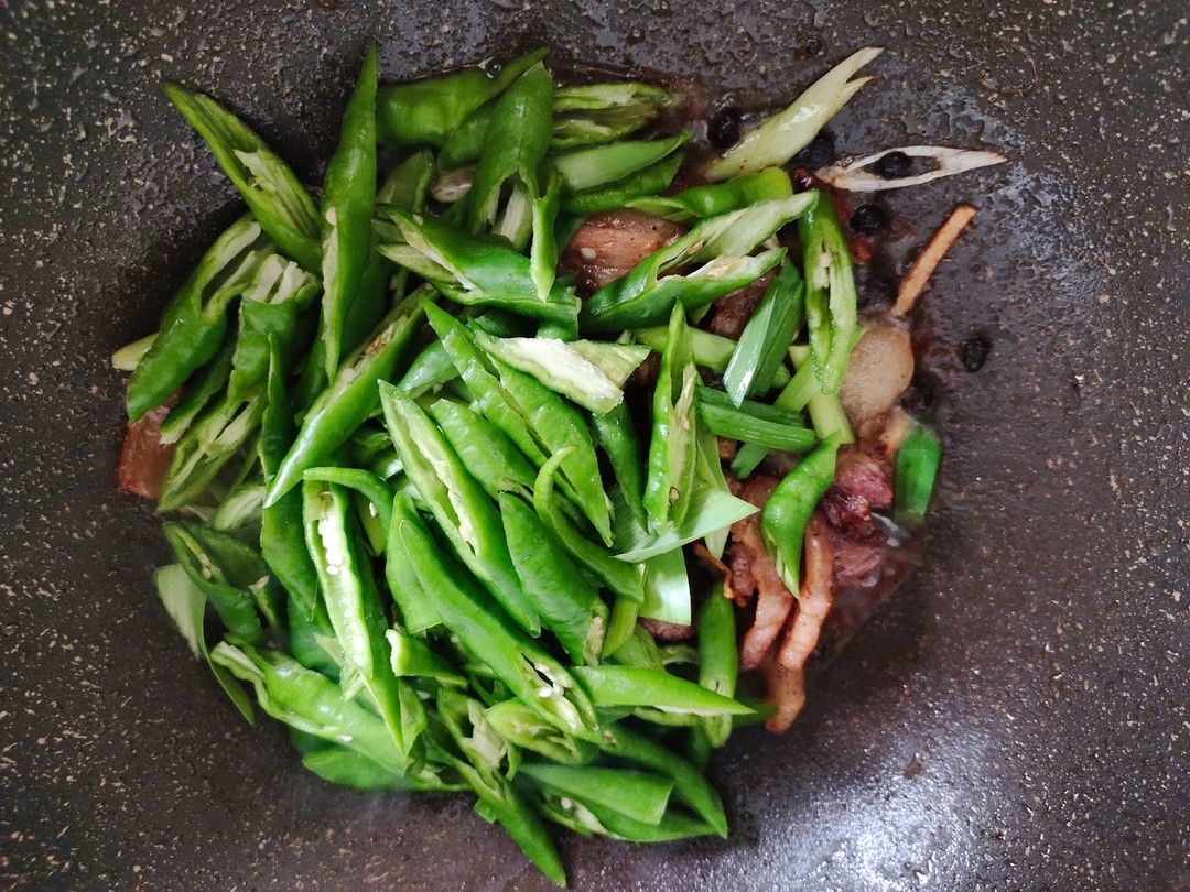 福气年夜菜 | 生爆盐煎肉