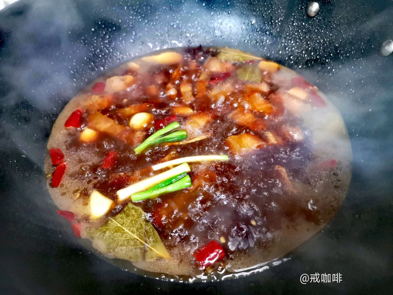 腐竹红烧肉