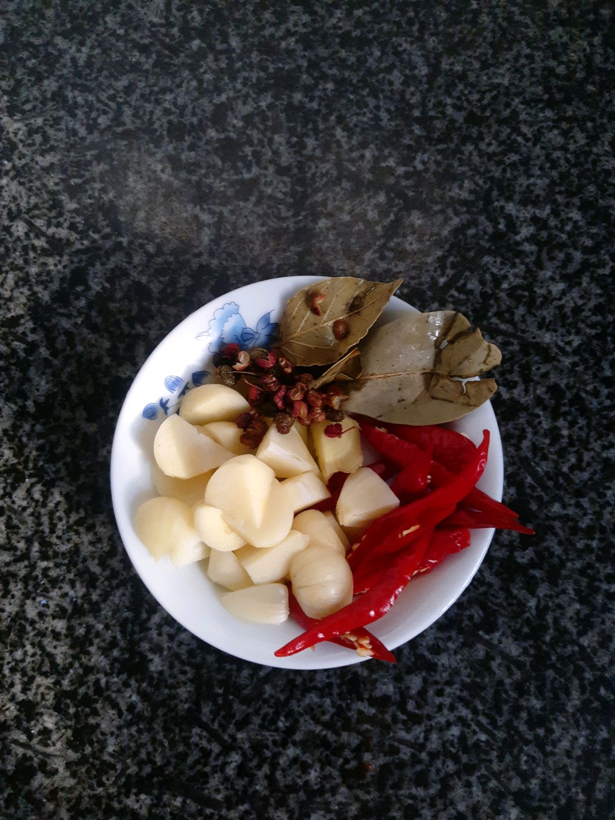 腐竹烧鸡块