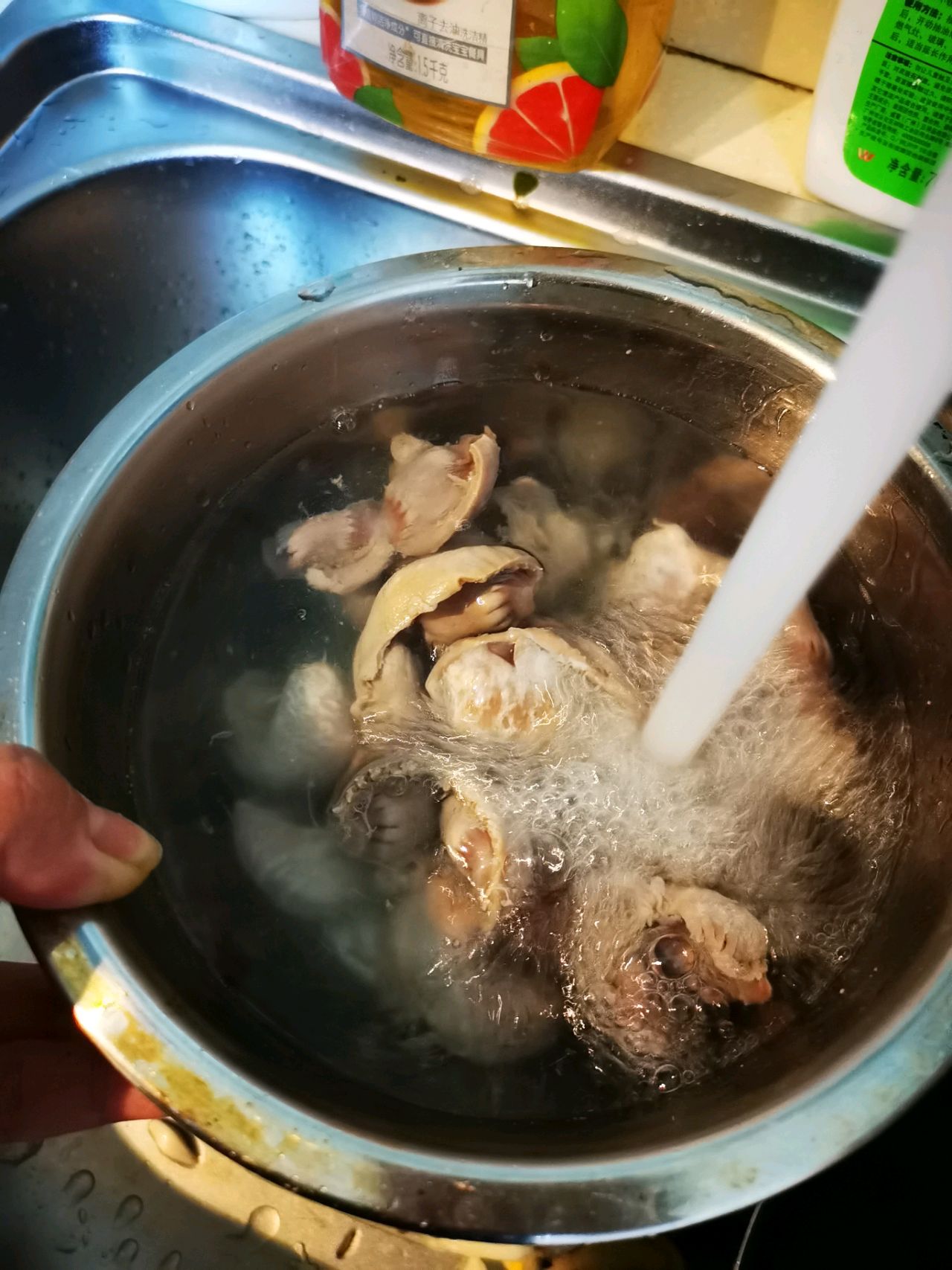 嘎嘣脆辣炒鸡胗