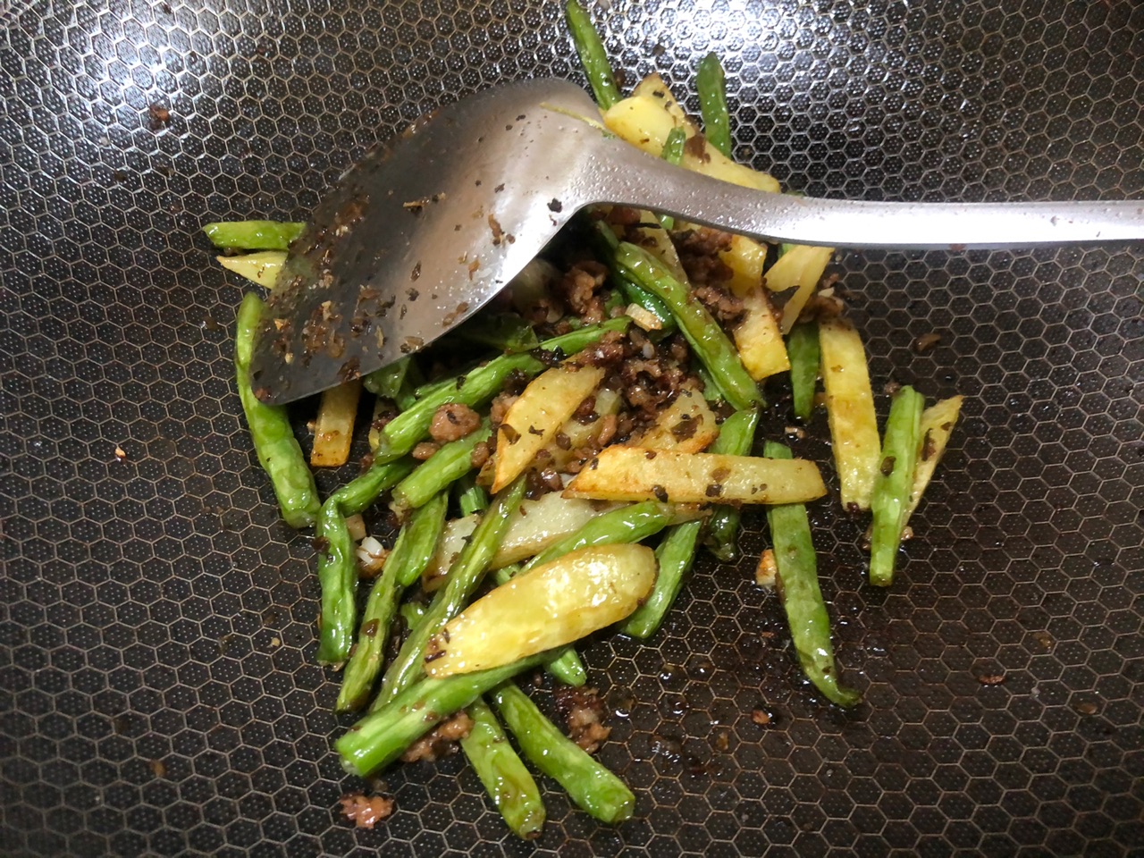 干煸土豆豆角