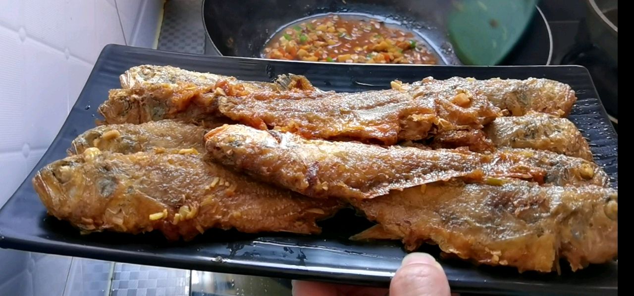 干煸小黄鱼
