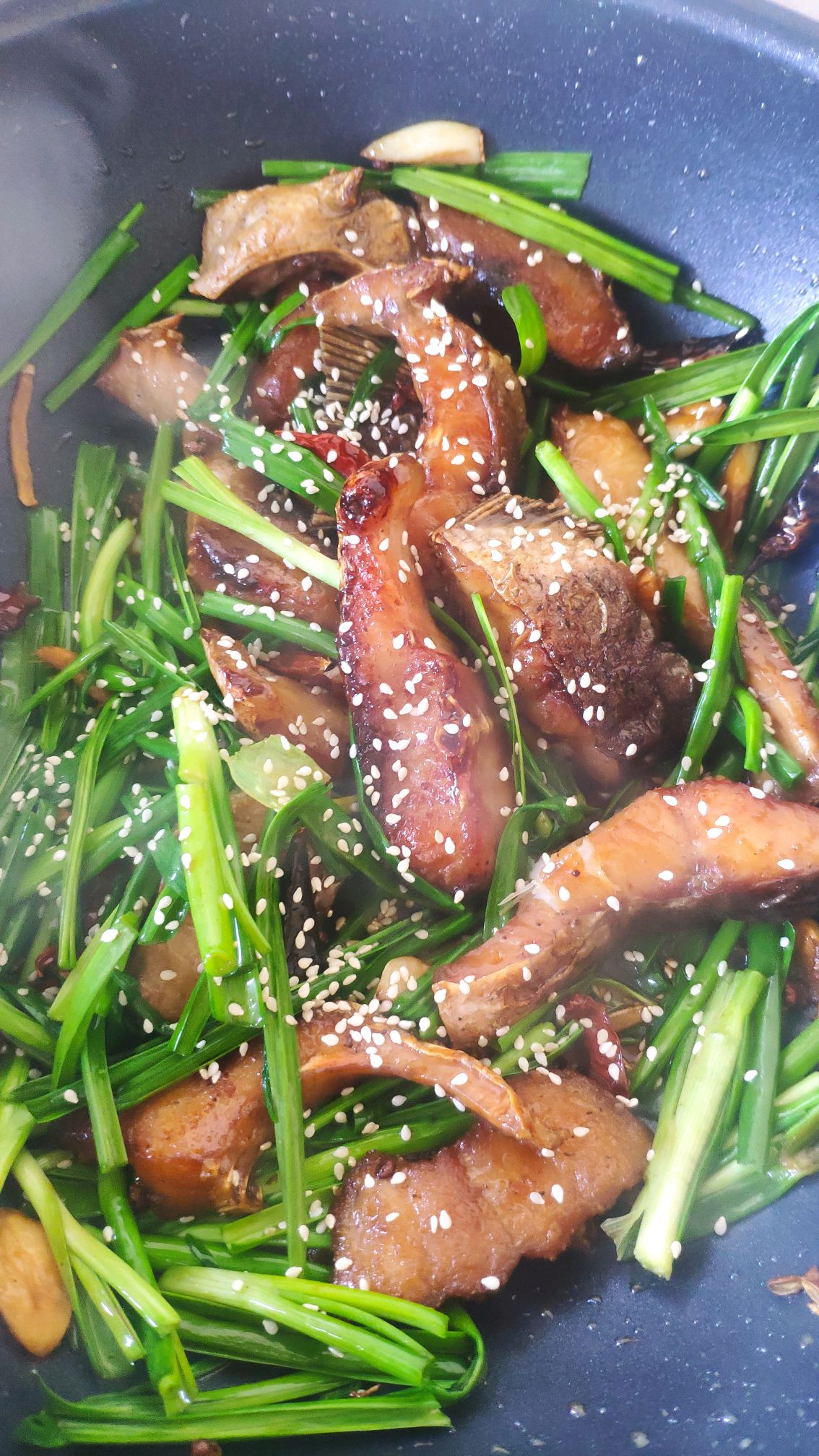 干煸芝麻鱼