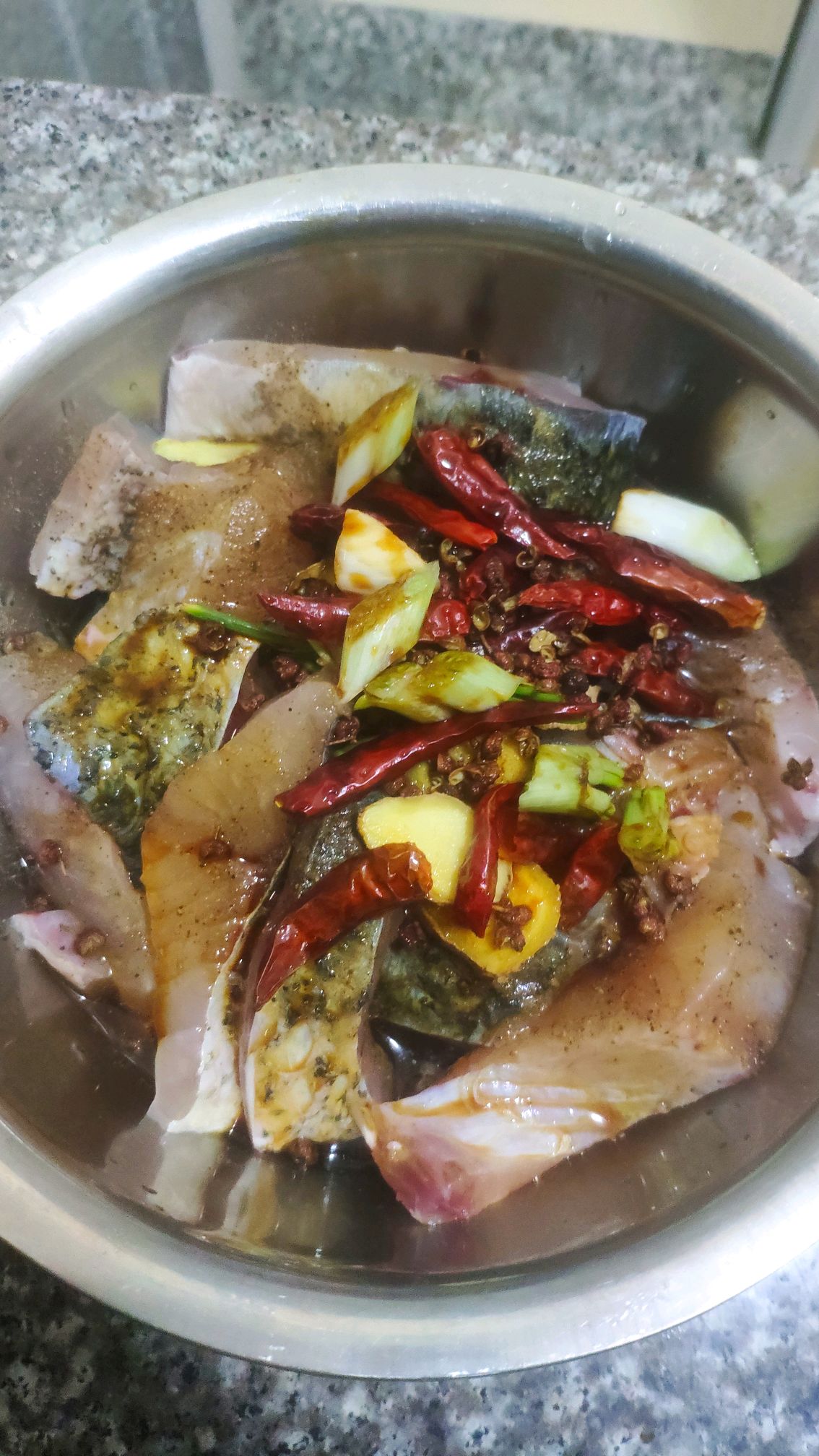 干煸芝麻鱼