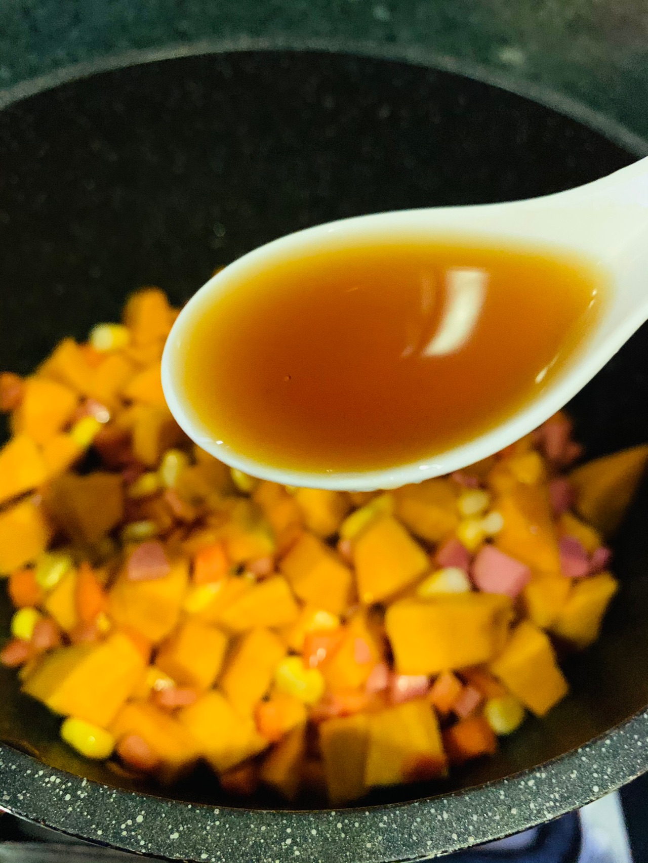 感恩家人：南瓜焖饭