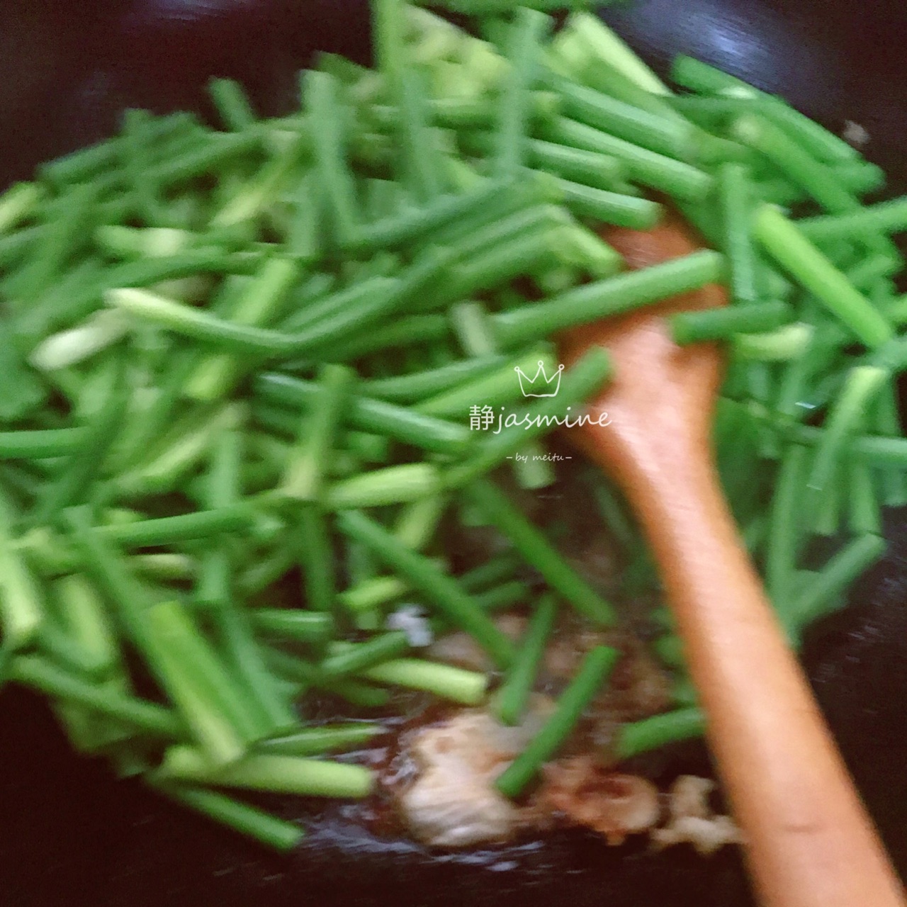 感恩家人-蒜苗炒肉