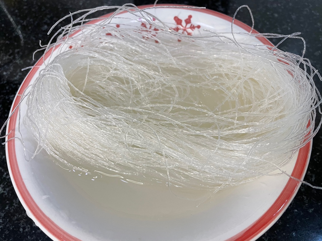 干饭人爱吃的菠菜粉丝煲