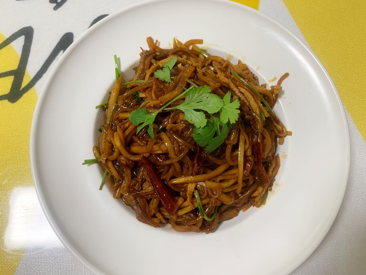 干饭人之酸萝卜炒粉