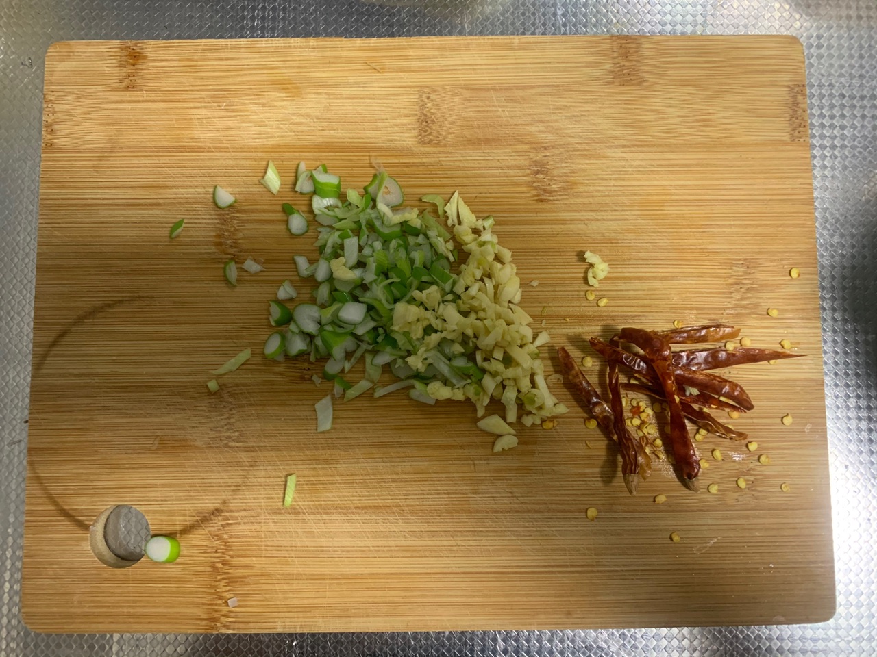 干饭人之酸萝卜炒粉