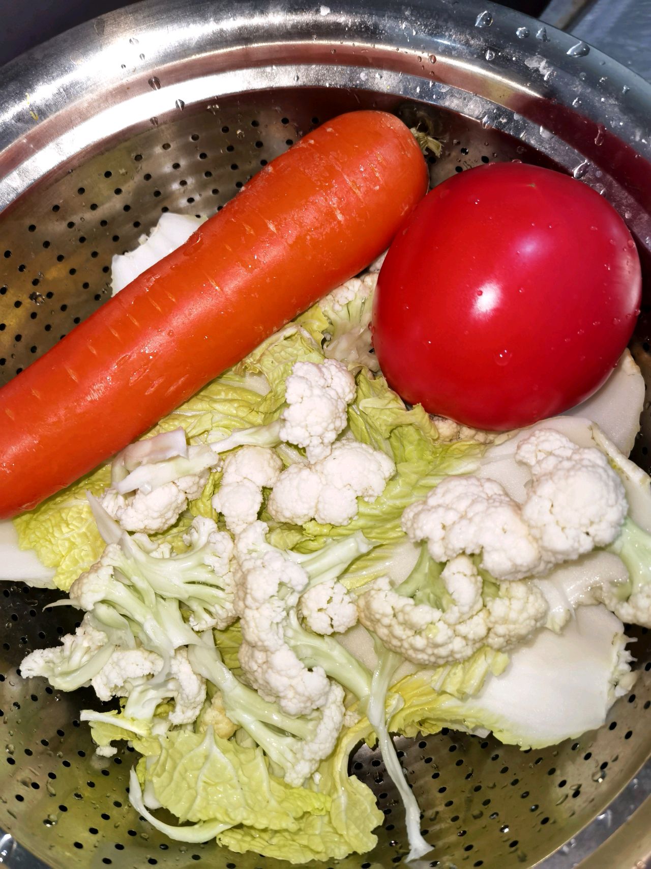 干锅番茄肥牛花菜娃娃菜