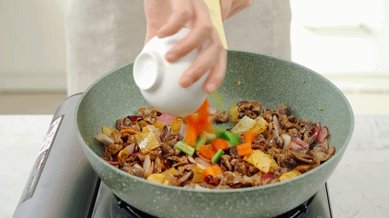 干锅麻香鸡胗
