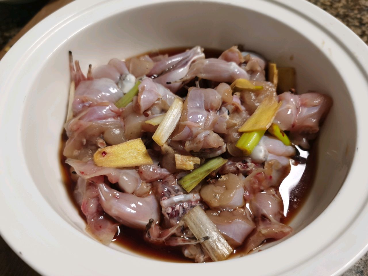 干锅土豆牛蛙