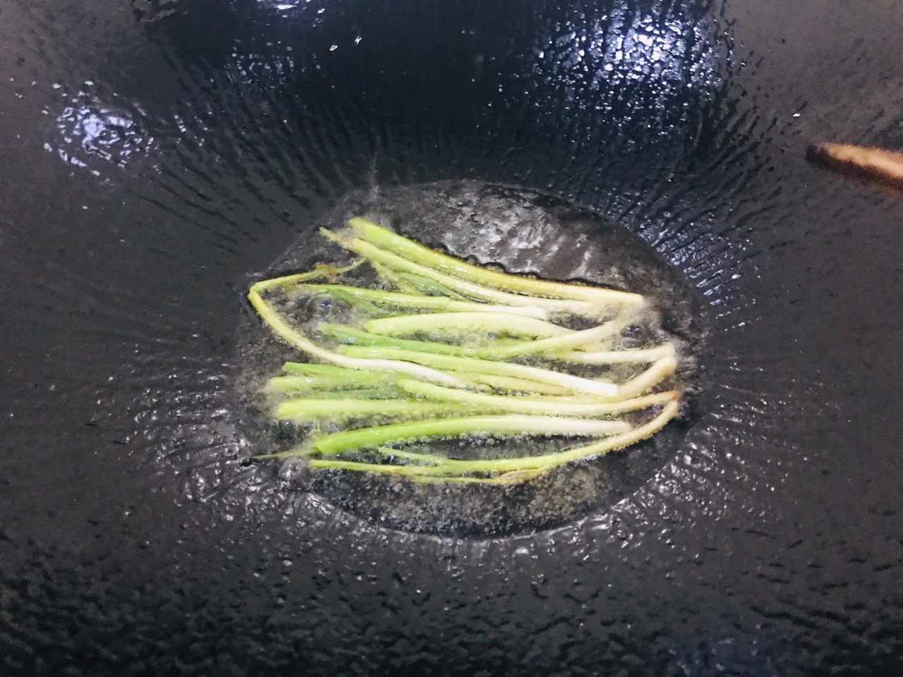 干锅芋头红烧鸡