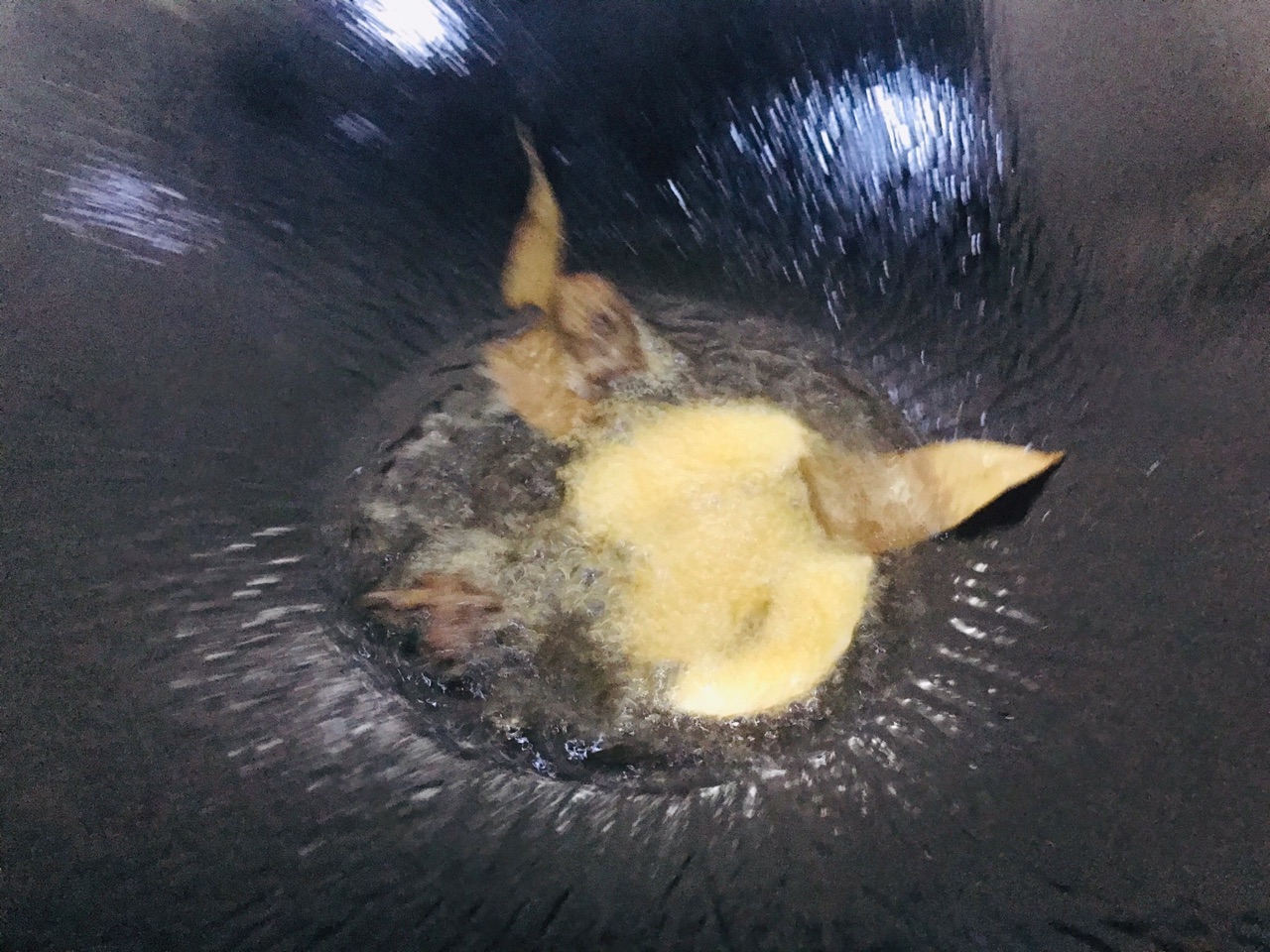 干锅芋头红烧鸡
