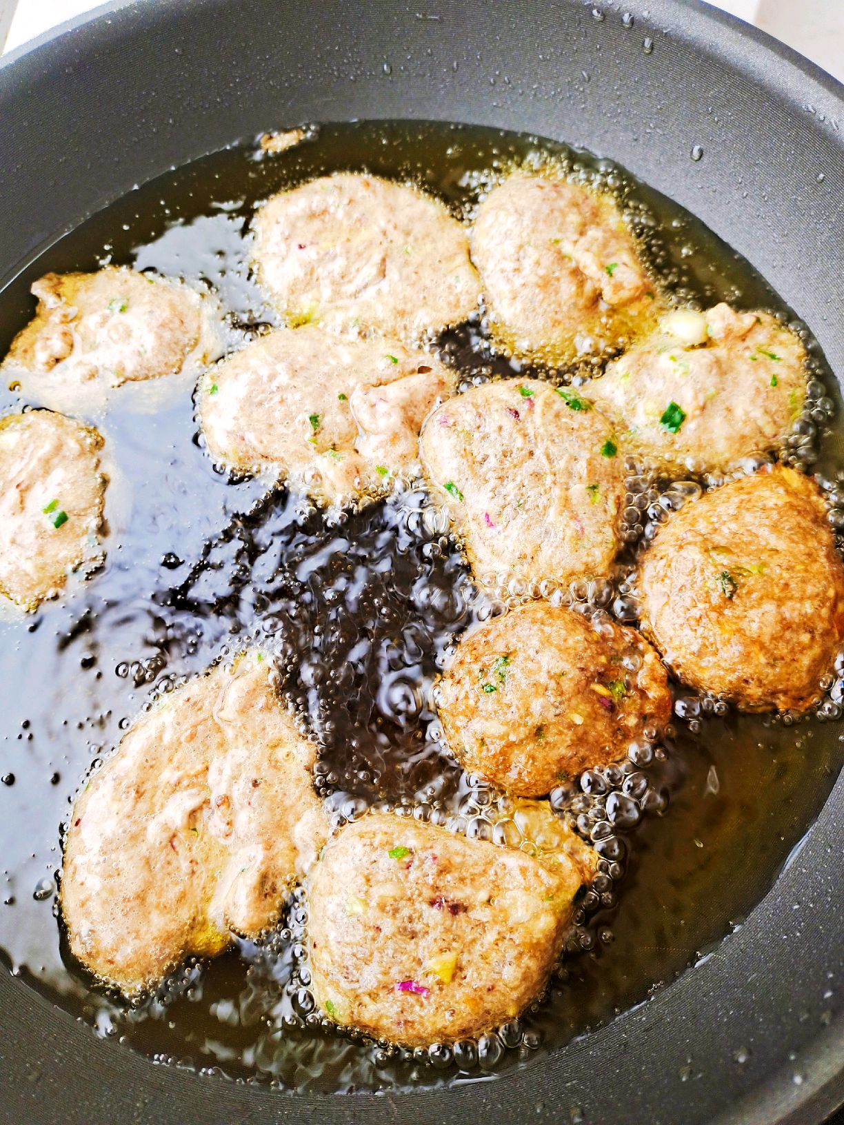 赣南客家炸薯圆